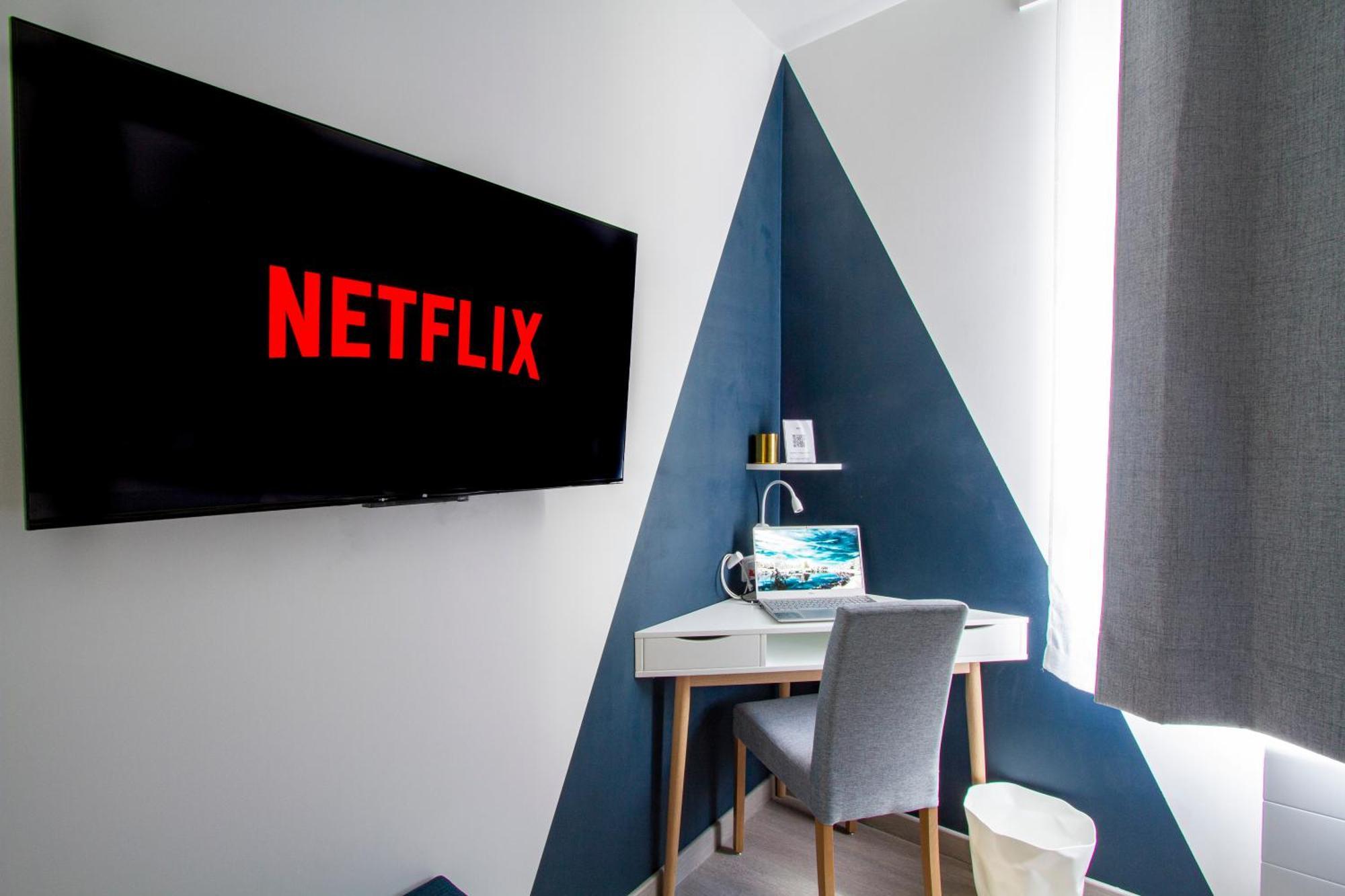 Châlons-en-Champagne Cocon D'Hiver - Netflix & Wifi - Parking Gratuit - Check-In 24H24 - Kit Bebe Inclus - Emplacement Velos - Goodmarning מראה חיצוני תמונה