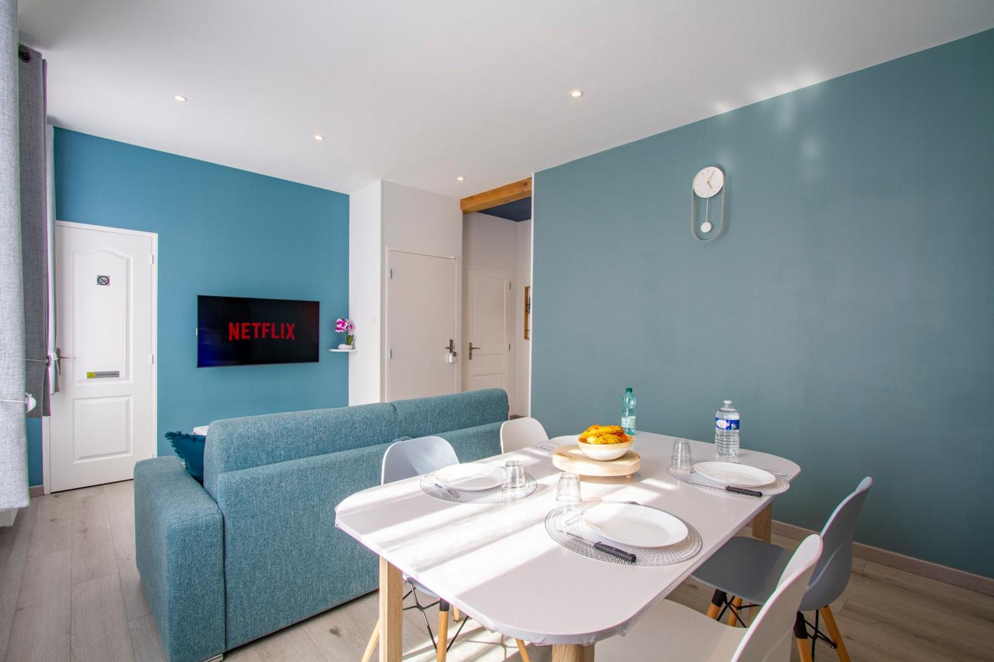 Châlons-en-Champagne Cocon D'Hiver - Netflix & Wifi - Parking Gratuit - Check-In 24H24 - Kit Bebe Inclus - Emplacement Velos - Goodmarning מראה חיצוני תמונה